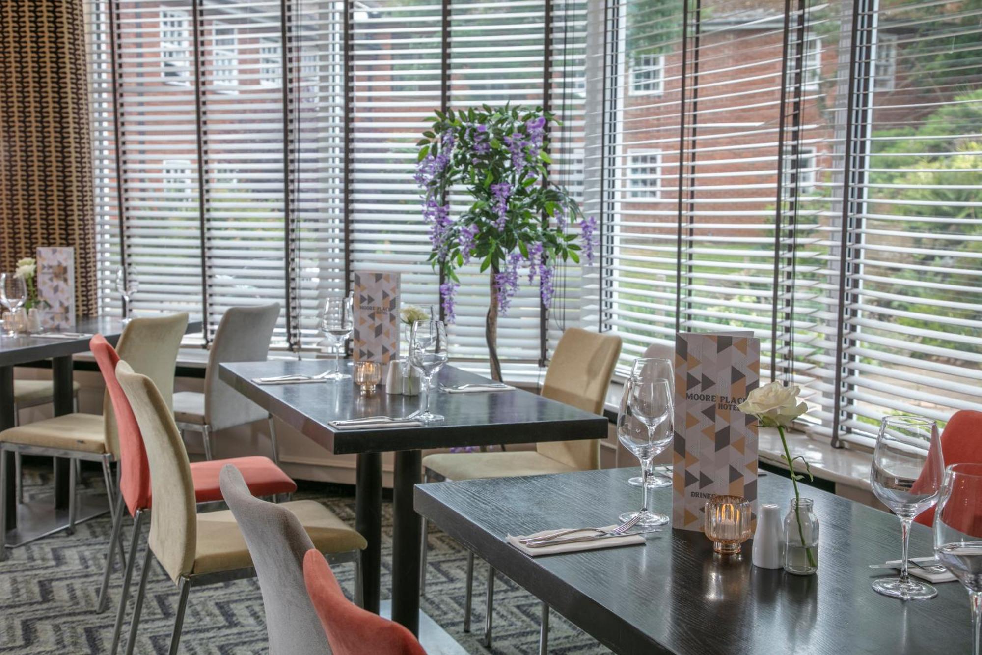 Best Western Moore Place Hotel Milton Keynes Extérieur photo