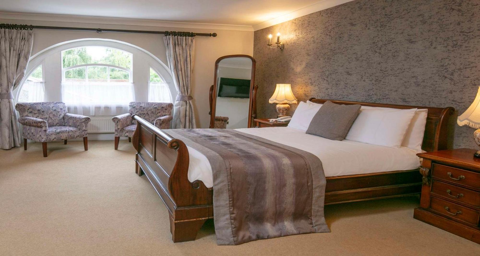 Best Western Moore Place Hotel Milton Keynes Extérieur photo